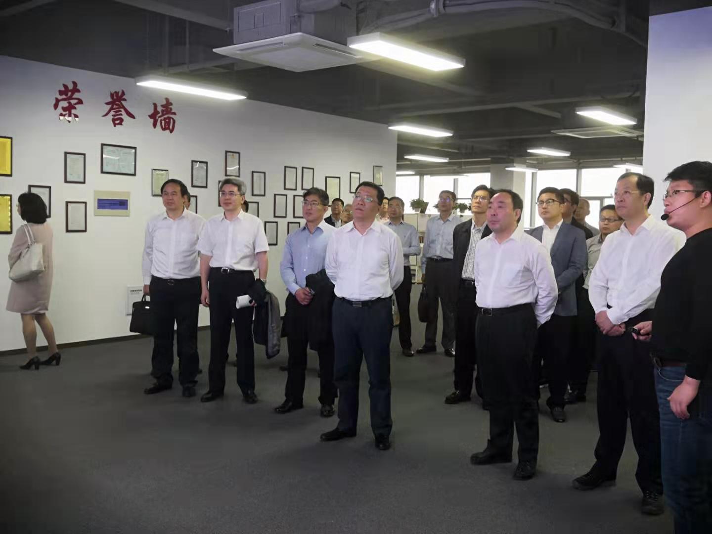 常州市市長、市委副書記都來了，他們在看什么？